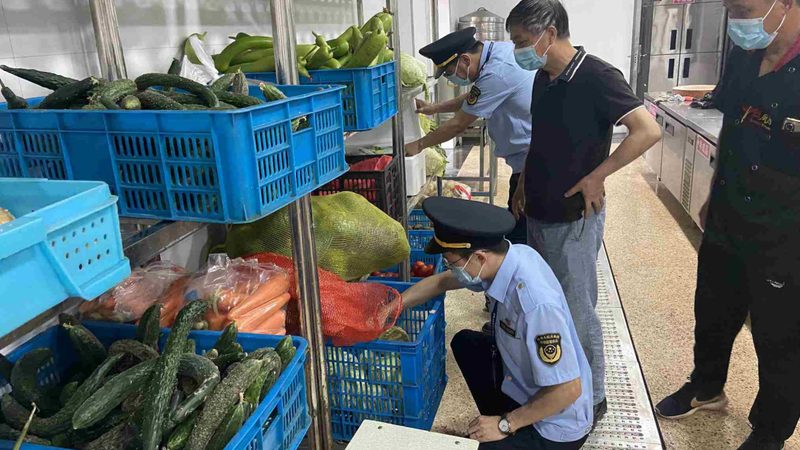 商场餐饮加盟品牌，如何挑选适合自己的？**